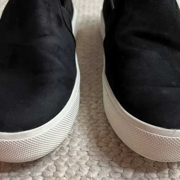 Designer Vince Warren Women's Size 6 Black Suede Platform Slip On Sneakers Shoes - Picture 4 of 12